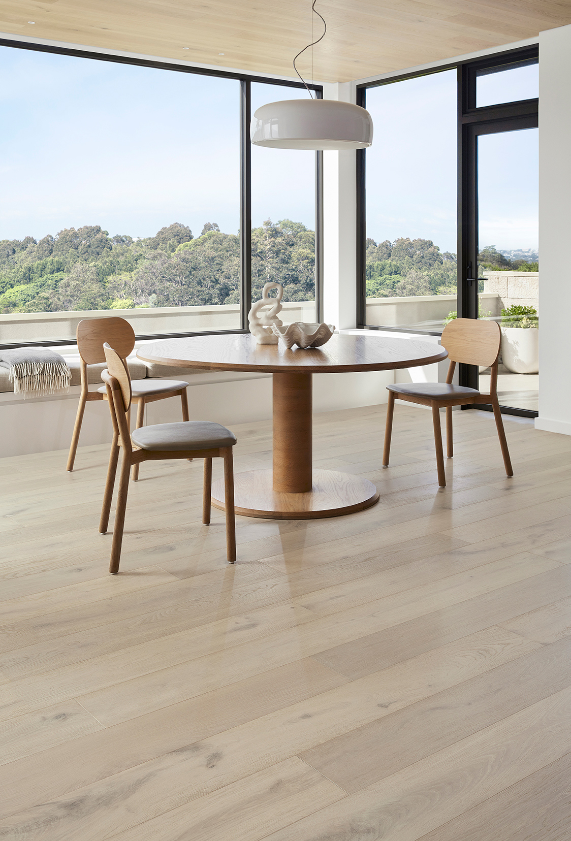 Chateau Grey - Image 2