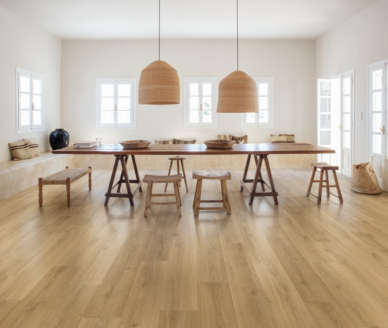 Brushed oak warm natural