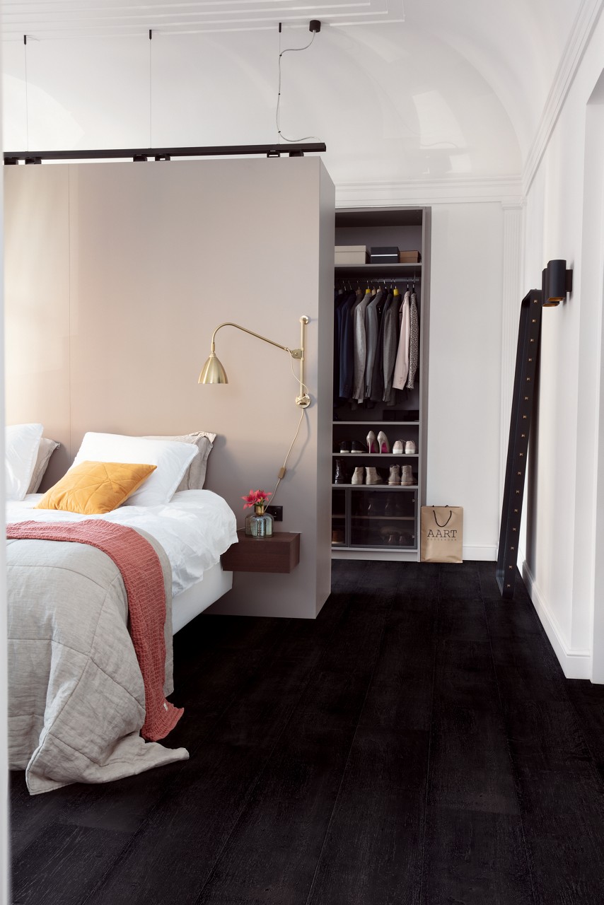 Painted oak black - Image 3